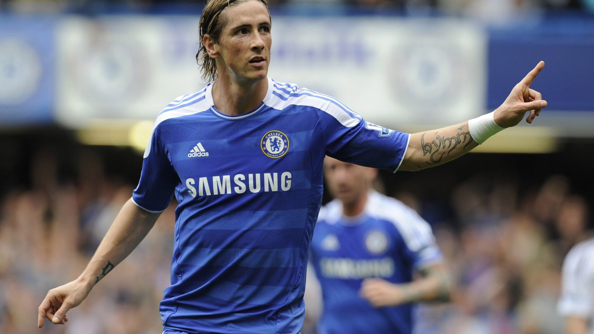 体坛巨星的动人表现:球场上的光芒,球场明星